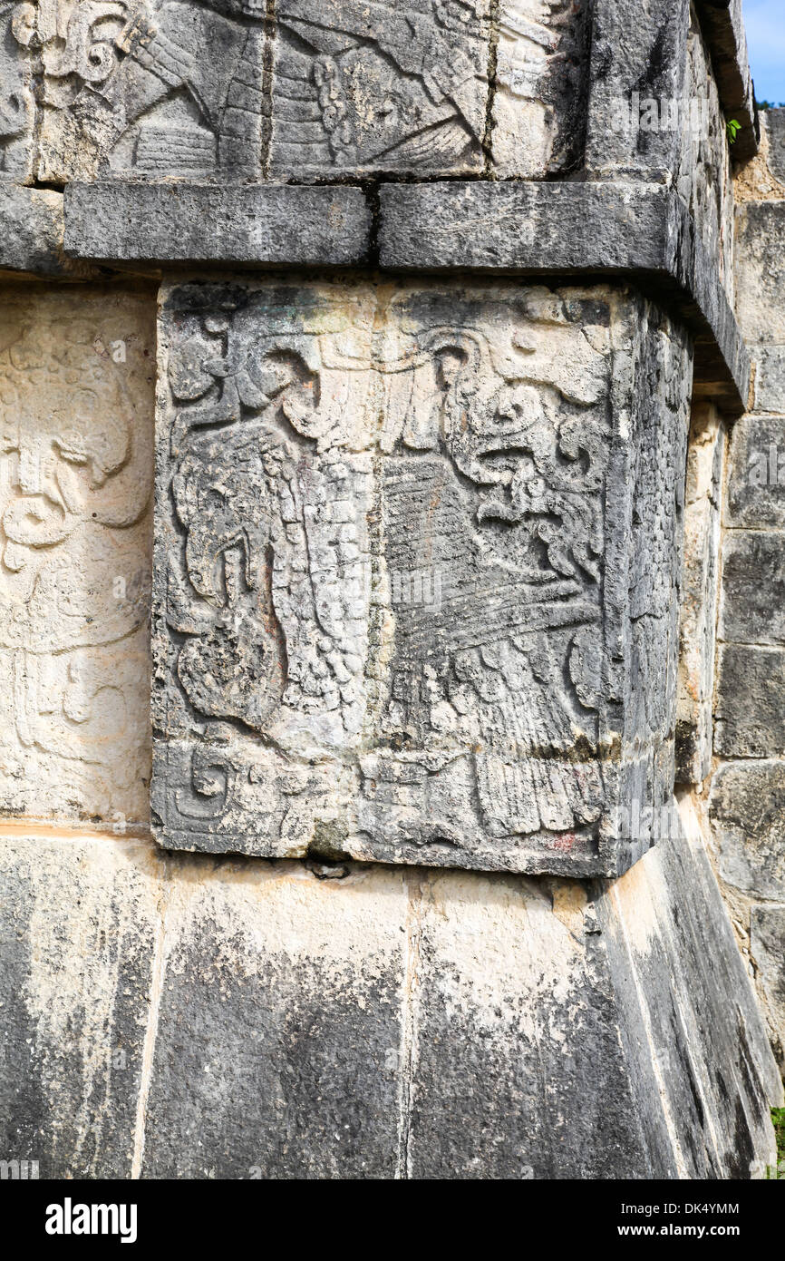 Details der Steinmetzarbeiten in Chichen Itza Maya-Ruinen auf der Yucatan Halbinsel Mexico North America Stockfoto