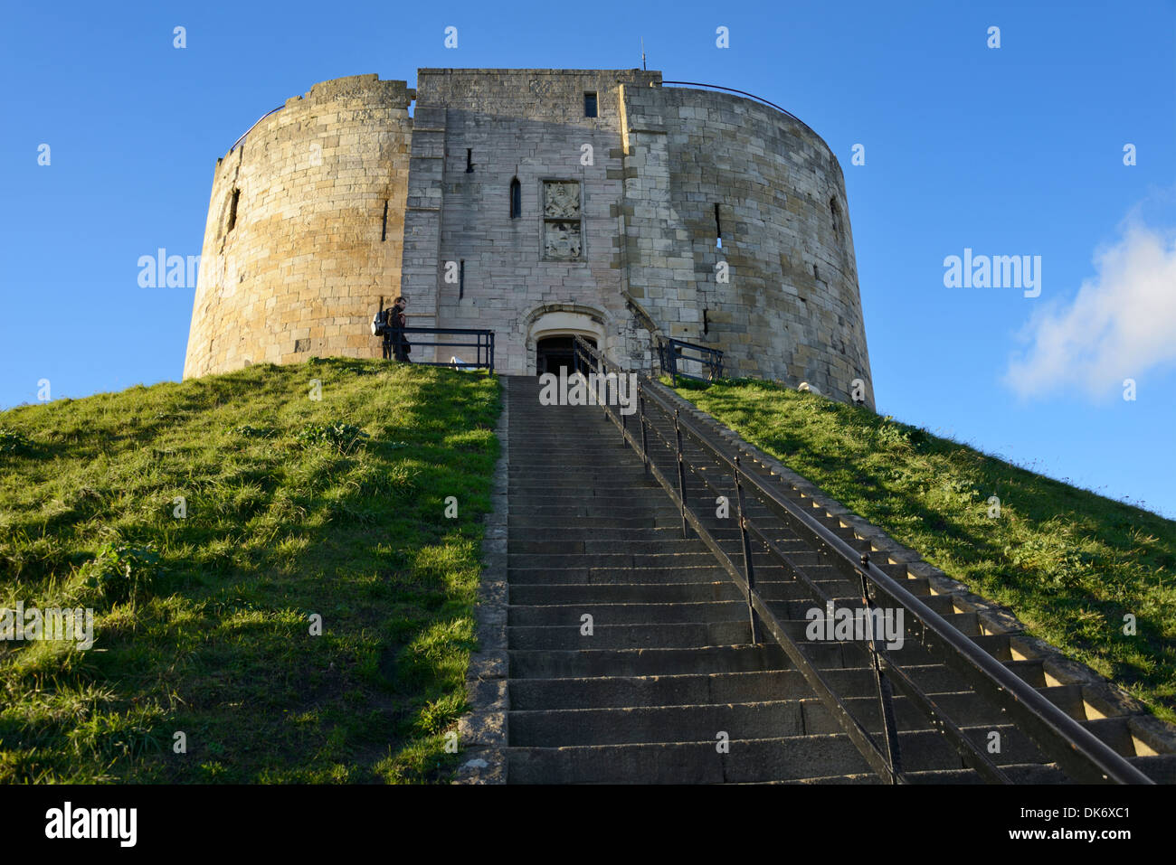 Stufen hinauf auf Cliffords Turm, York Castle Keep, York City, Yorkshire, England, United Kingdom, UK, Europa Stockfoto