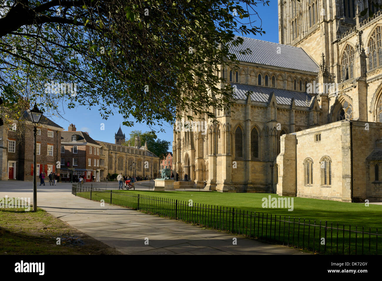 Südlichen Piazza, südlichen Querschiff des York Minster, gotische Kathedrale, Yorker, Yorkshire, England, Vereinigtes Königreich, UK, Europa Stockfoto