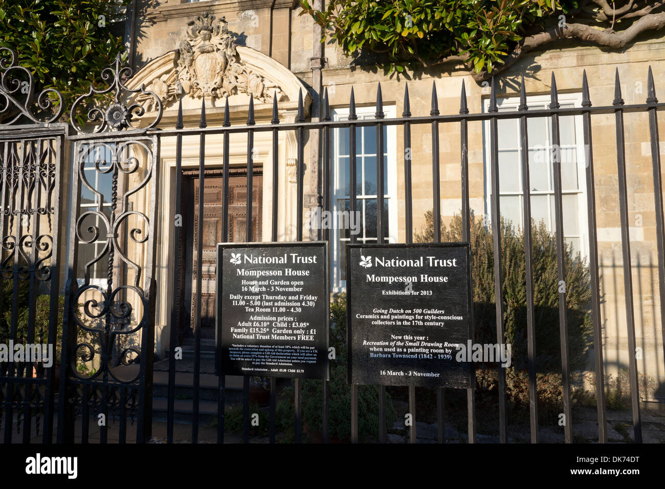 Mompesson House aufgeführt aus dem 18. Jahrhundert Grade 1 Gebäude im Besitz des National Trust in Kathedrale nahe Salisbury Wiltshire UK Stockfoto