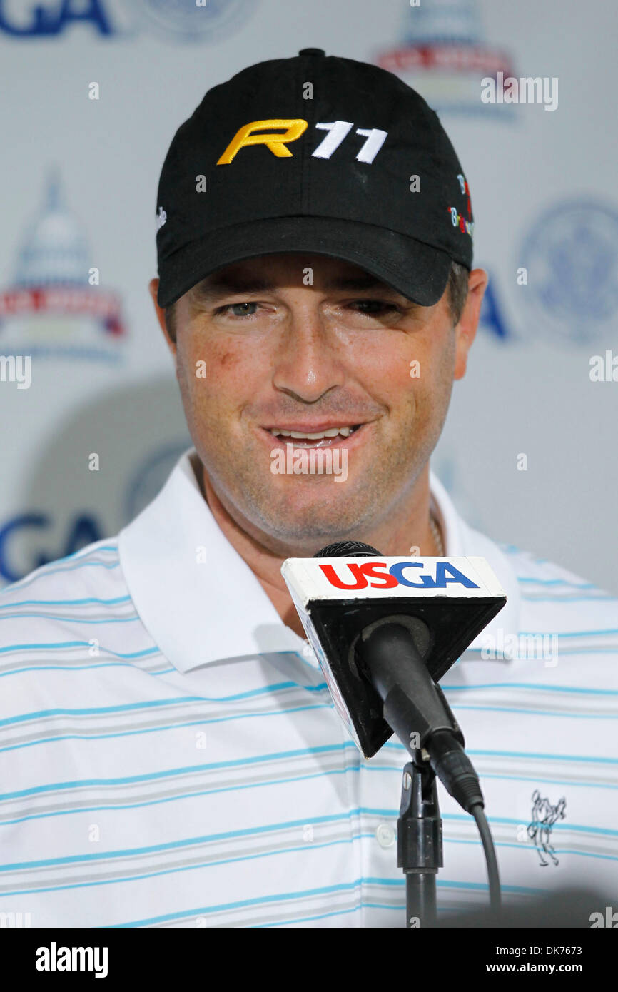 16. Juni 2011 - Bethesda, Maryland, USA - RYAN PALMER wird befragt, nach seiner ersten Runde bei den US Open (Credit-Bild: © James Berglie/ZUMAPRESS.com) Stockfoto