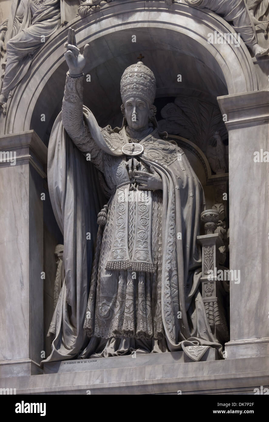 Statue des Papstes Leo XIII, von Guiseppe Fabris, St. Peter Basilika, Vatikanstadt. Stockfoto