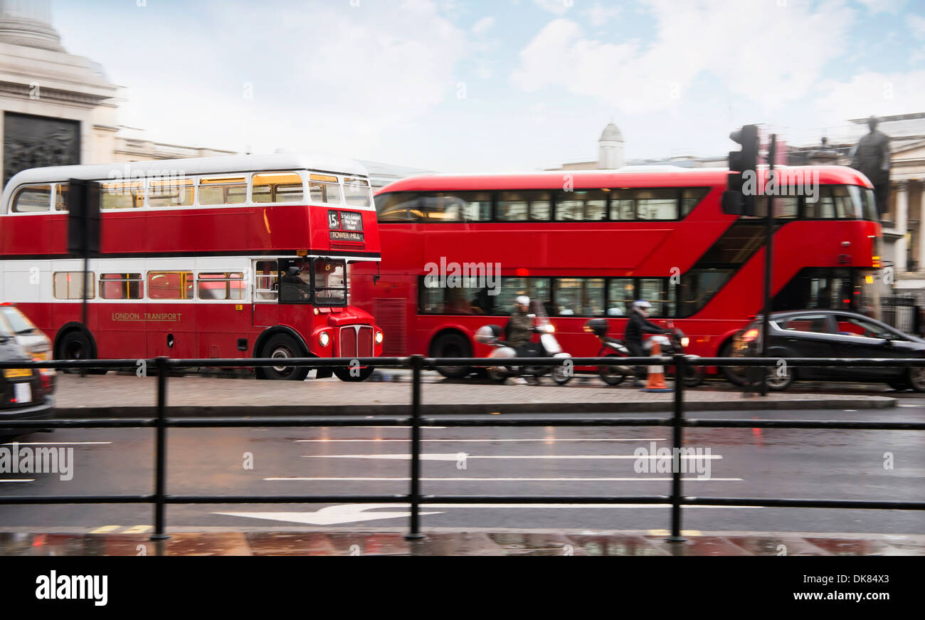 Roten Oldtimer Bus in London. London City tour Stockfoto
