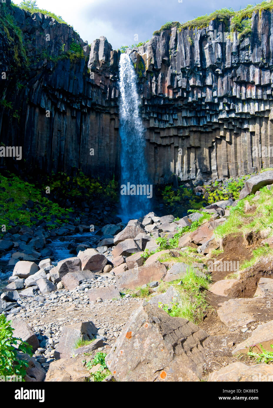 Svartifoss Wasserfall, Skaftafell, Vatnajökull-Nationalpark, Island Stockfoto