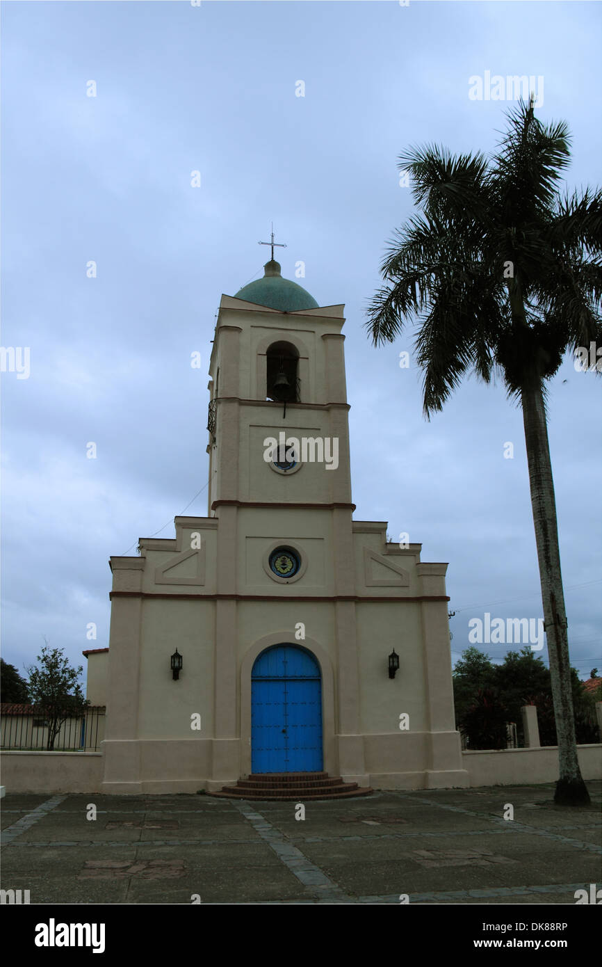 Iglesia del Sagrado Corazón de Jesús, Parque Martí, Viñales, Pinar del Rio Province, Kuba, Karibik, Mittelamerika Stockfoto