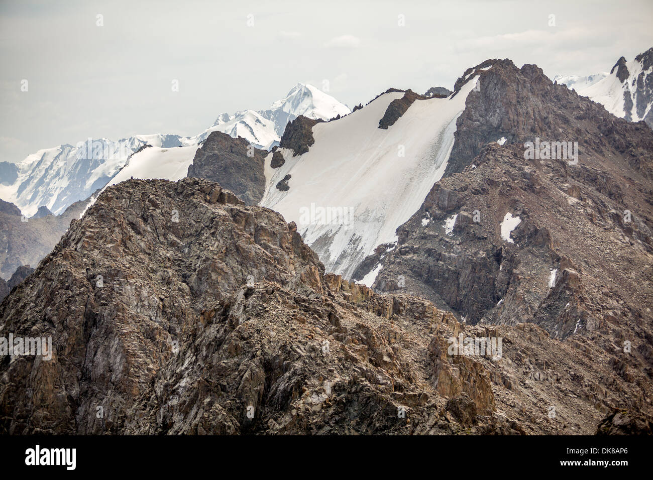 Landschaft der felsigen TIen Shan Berge Stockfoto