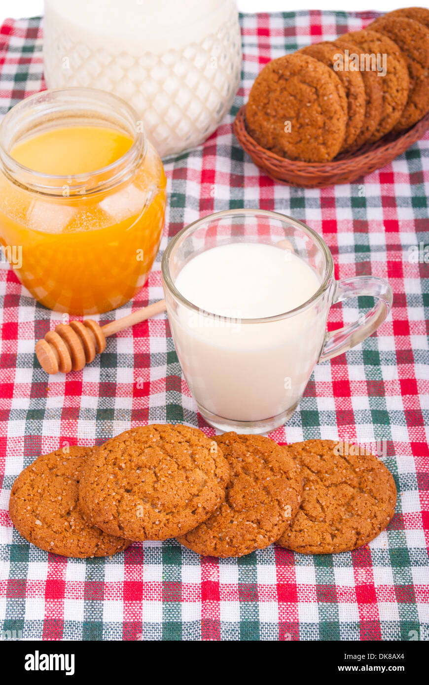 Haferflocken milch honig -Fotos und -Bildmaterial in hoher Auflösung ...