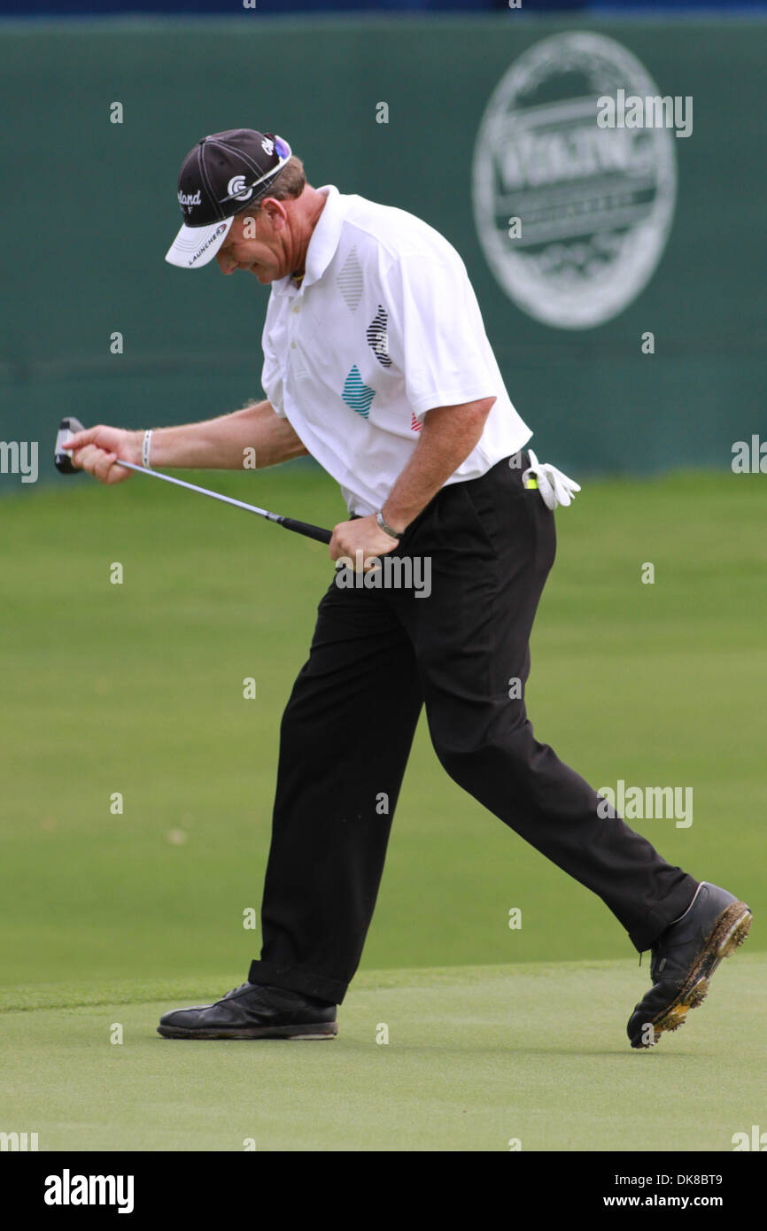 16. Juli 2011 wütend - Madison, Mississippi, Vereinigte Staaten von Amerika - Woody Austin über eine verpasste Put am 18. Loch während der Viking Classic im Annandale Golf Club. (Kredit-Bild: © Hays Collins/Southcreek Global/ZUMAPRESS.com) Stockfoto