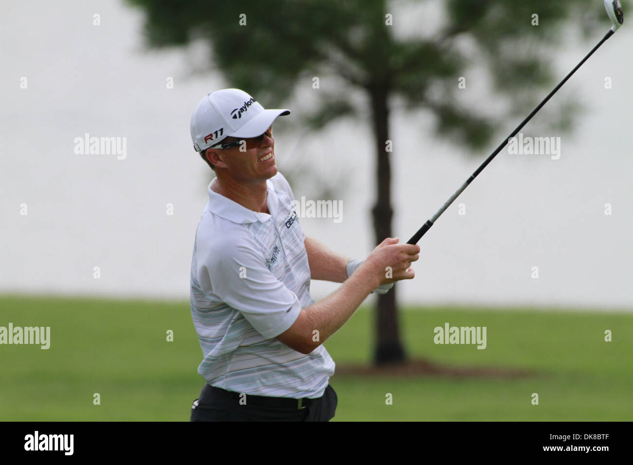 16. Juli 2011 - Madison, Mississippi, Vereinigte Staaten von Amerika - John Senden trifft ein Fairway-Holz während der Viking Classic im Annandale Golf Club. (Kredit-Bild: © Hays Collins/Southcreek Global/ZUMAPRESS.com) Stockfoto