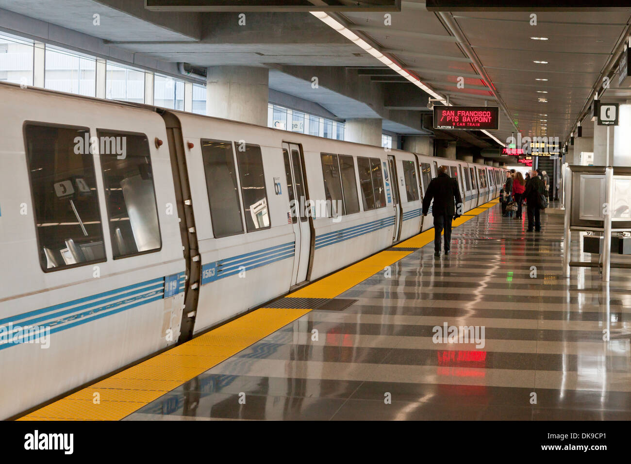 Bart Zug - San Francisco, Kalifornien, USA Stockfoto
