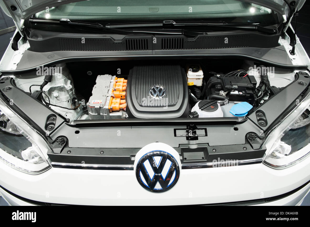 Elektromotor-Detail des Volkswagen e-Up! Kleinwagen auf der Tokio Motor Show 2013 in Japan Stockfoto
