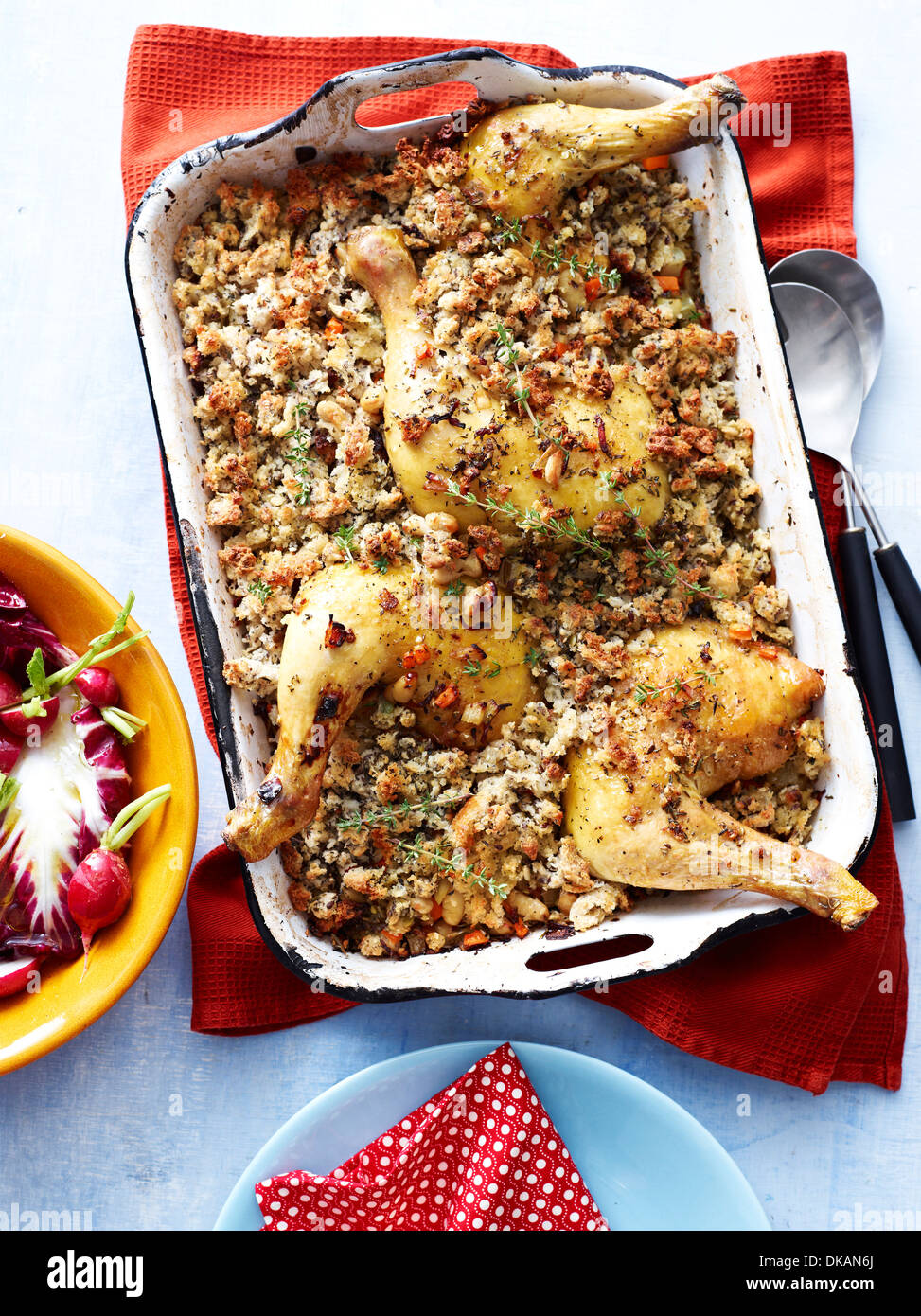 Backform Huhn "Cassoulet" Stockfoto