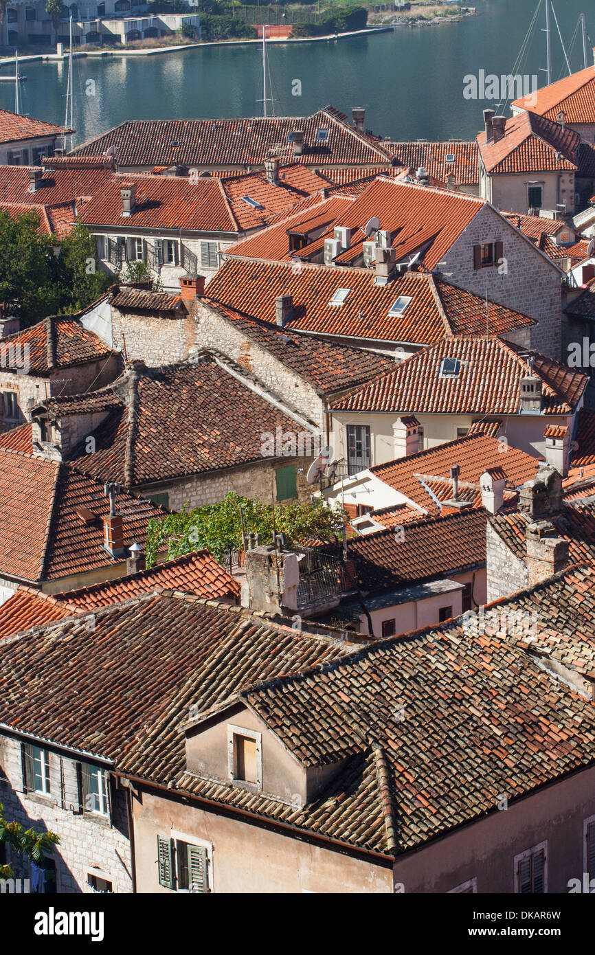 Montenegro, Boka Kotorska (Bucht von Kotor), Ansicht von Stari Grad (Altstadt) von St John Hill Stockfoto