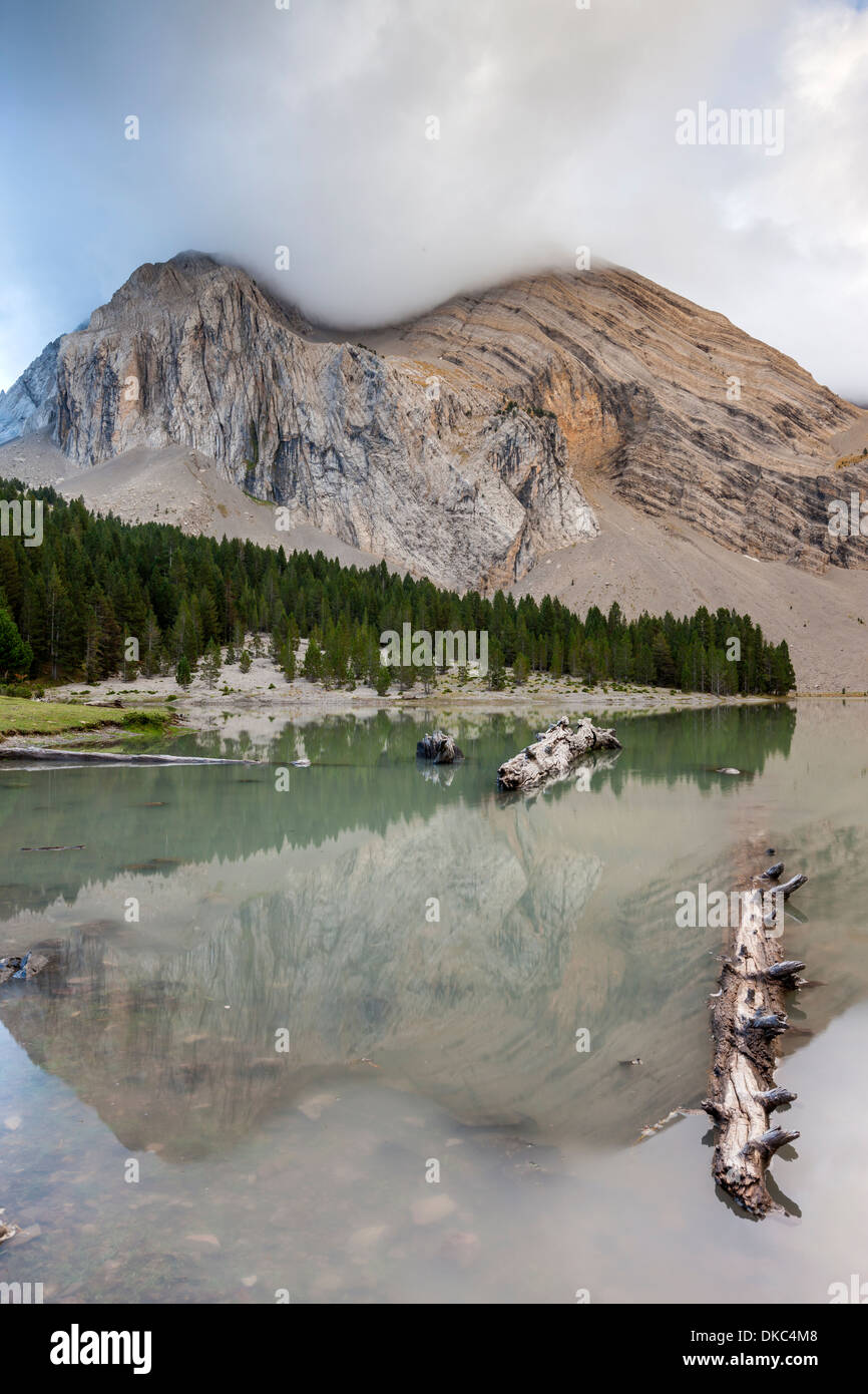 Ibon de Plan o Balsa De La Mora, Chistau (Gistaín) Tal, Provinz Huesca, Aragon, Spanien, Europa. Stockfoto