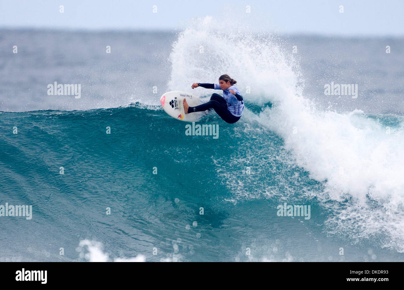 4. April 2007 - Bells Beach, Australien - SOFIA MULANOVICH (Peru) genießt eine saubere Bells Beach Wand auf ihrem Weg zum Gewinn ihrer Runde eine Hitze besiegen Layne Beachley (Aus) und Rochelle Ballard (Haw). (Kredit-Bild: © Steve Robertson/ASP-bedeckten Bilder/ZUMA Press) Stockfoto