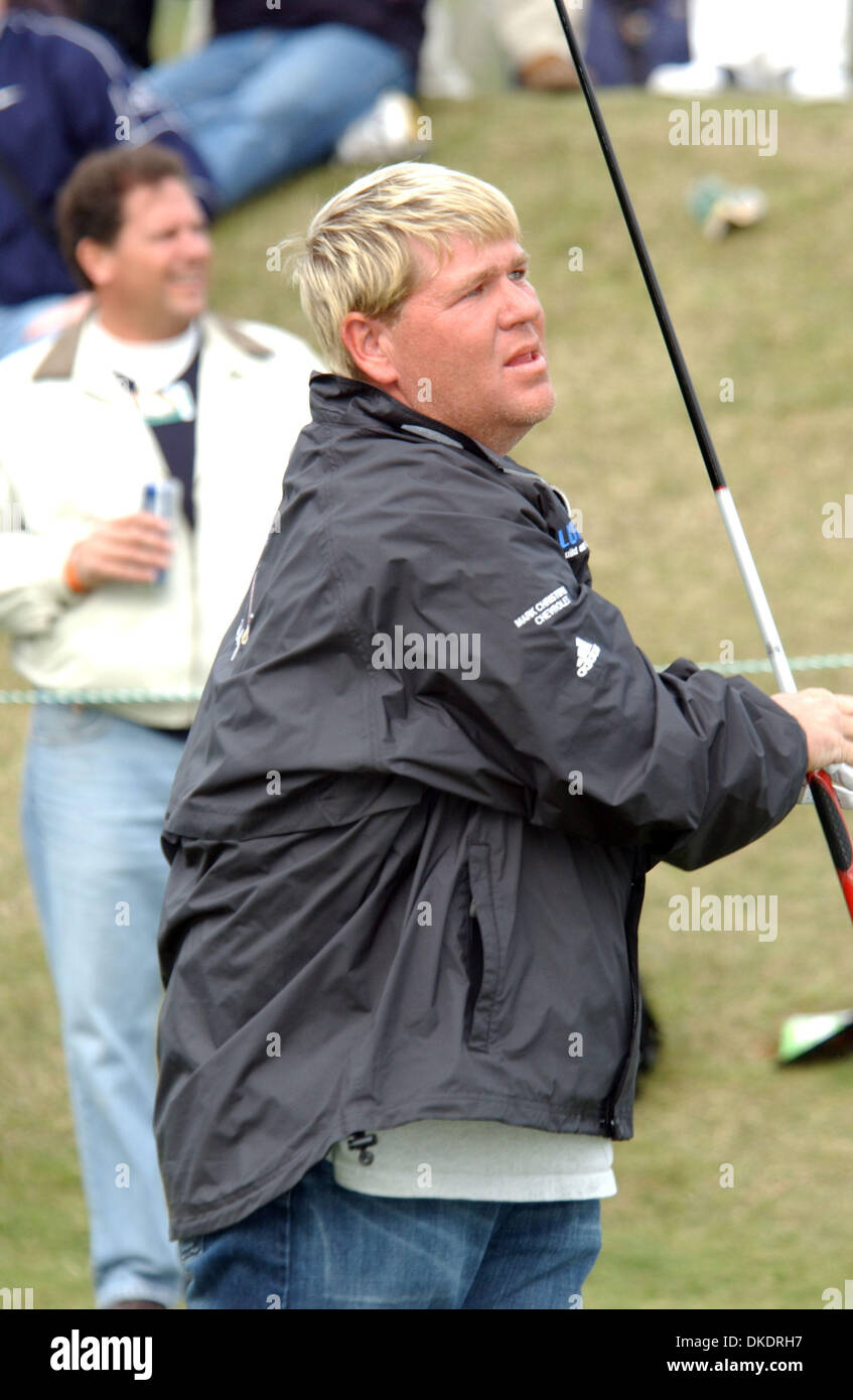 9. April 2007 - Myrtle Beach, SC, USA - PGA Tour Professional JOHN DALY spielt eine Runde Golf auf dem jährlichen Hootie und der Blowfish Montag nach the Masters Promi pro-am-Golfturnier, das Barefoot Resort in Myrtle Beach befindet sich an der Farbstoff Club stattfand. (Kredit-Bild: © Jason Moore/ZUMA Press) Stockfoto