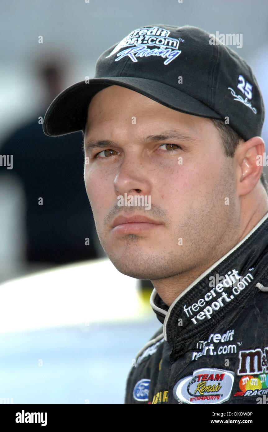 11. Mai 2007 - Darlington, SC, USA - Nascar Busch Series Fahrer DAVID GILLILAND bereitet das Diamond Hill Sperrholz 200 Nascar Busch Reihe Rennen, das auf dem Darlington Raceway stattfindet. (Kredit-Bild: © Jason Moore/ZUMA Press) Stockfoto