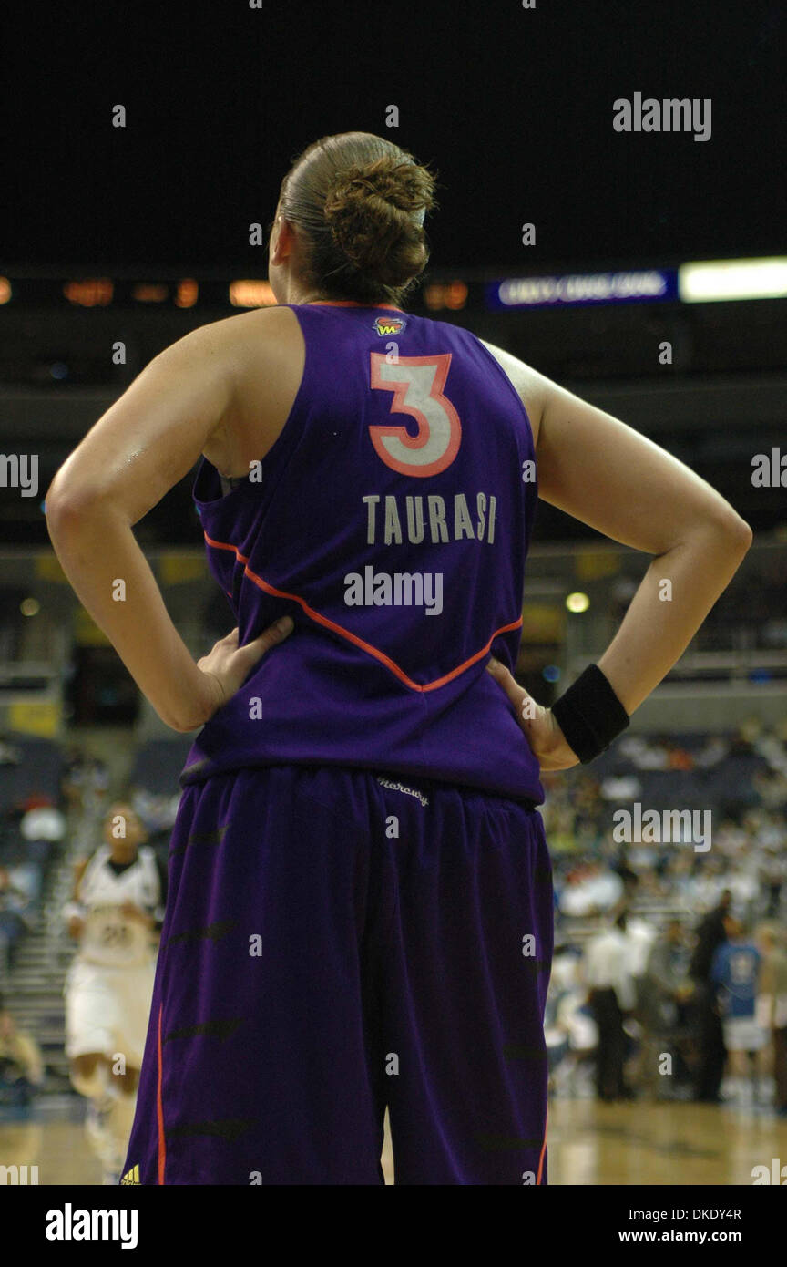 13. Juni 2007 - Washington, DC, USA - WNBA: Washington Mystics Niederlage den Phoenix Mercury 86-69 im Verizon Center in Washington, DC auf 13. Juni 2007. Im Bild: #3 DIANA TAURASI. (Kredit-Bild: © Tina Fultz/ZUMA Press) Stockfoto