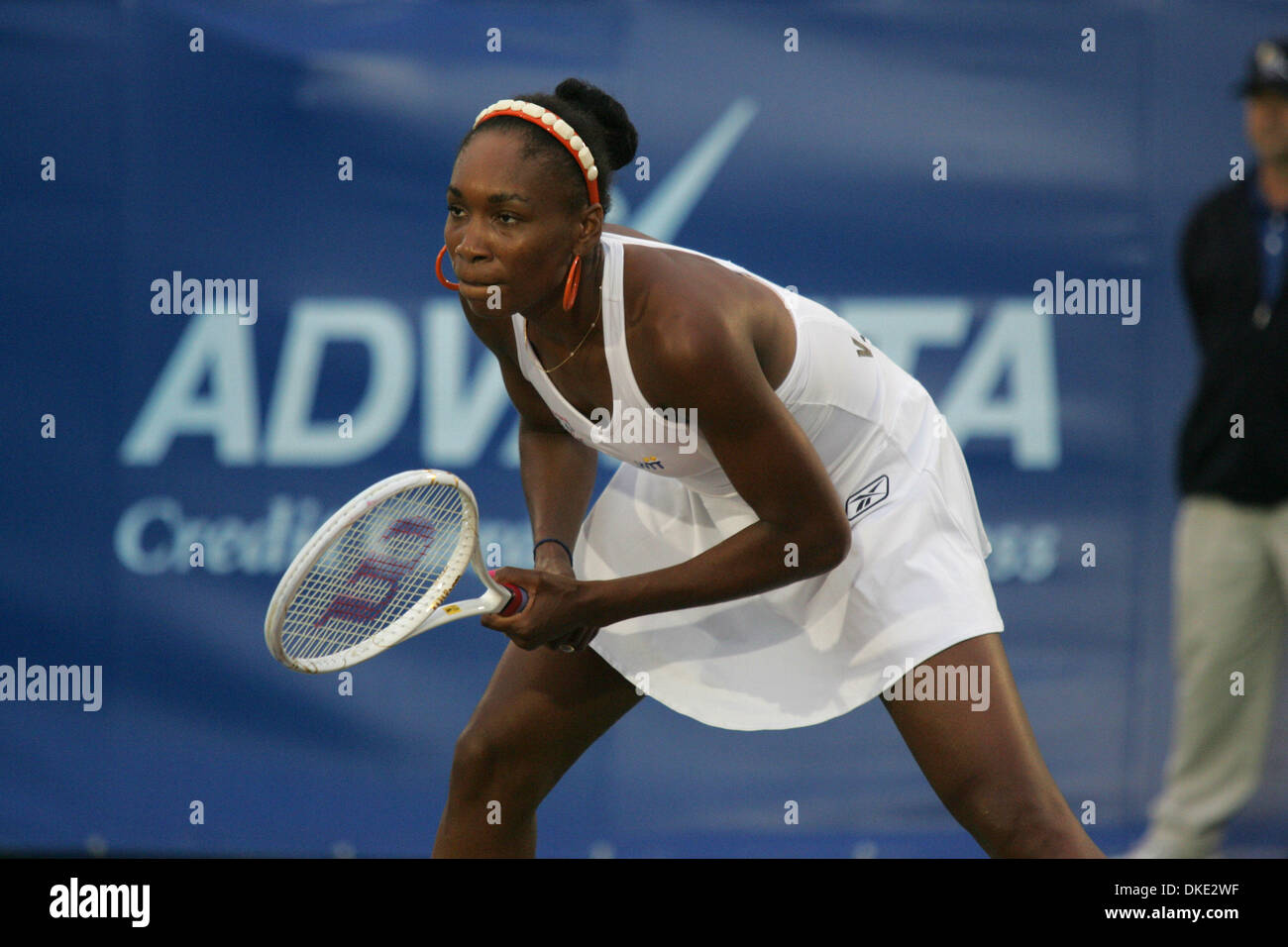 23. Juli 2007 - Newport Beach, CA, USA - VENUS WILLIAMS spielt für die Philadelphia Freiheiten beim World-Team gewann Tennis Championships in Newport Beach, CA. Williams hat 34 WTA-Titel einschließlich fünf Grand-Slam-Einzel-Meisterschaften Wimbledon 2000 / 01, 2005, uns Open 2000 / 01 - erfasst Singles Titel in Memphis Anfang dieses Jahres (Februar 2007) - 10 Doppel-Titel einschließlich si Stockfoto