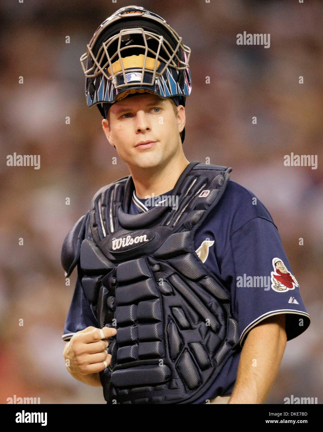 13. Juli 2007: San Diego Padres Catcher Michael Barrett während des Spiels gegen die Arizona Diamondbacks im Chase Field in Phoenix, Arizona. Die Diamondbacks besiegte die Padres 8-3 (Credit-Bild: © Max Simbron/Cal Sport Media) Stockfoto