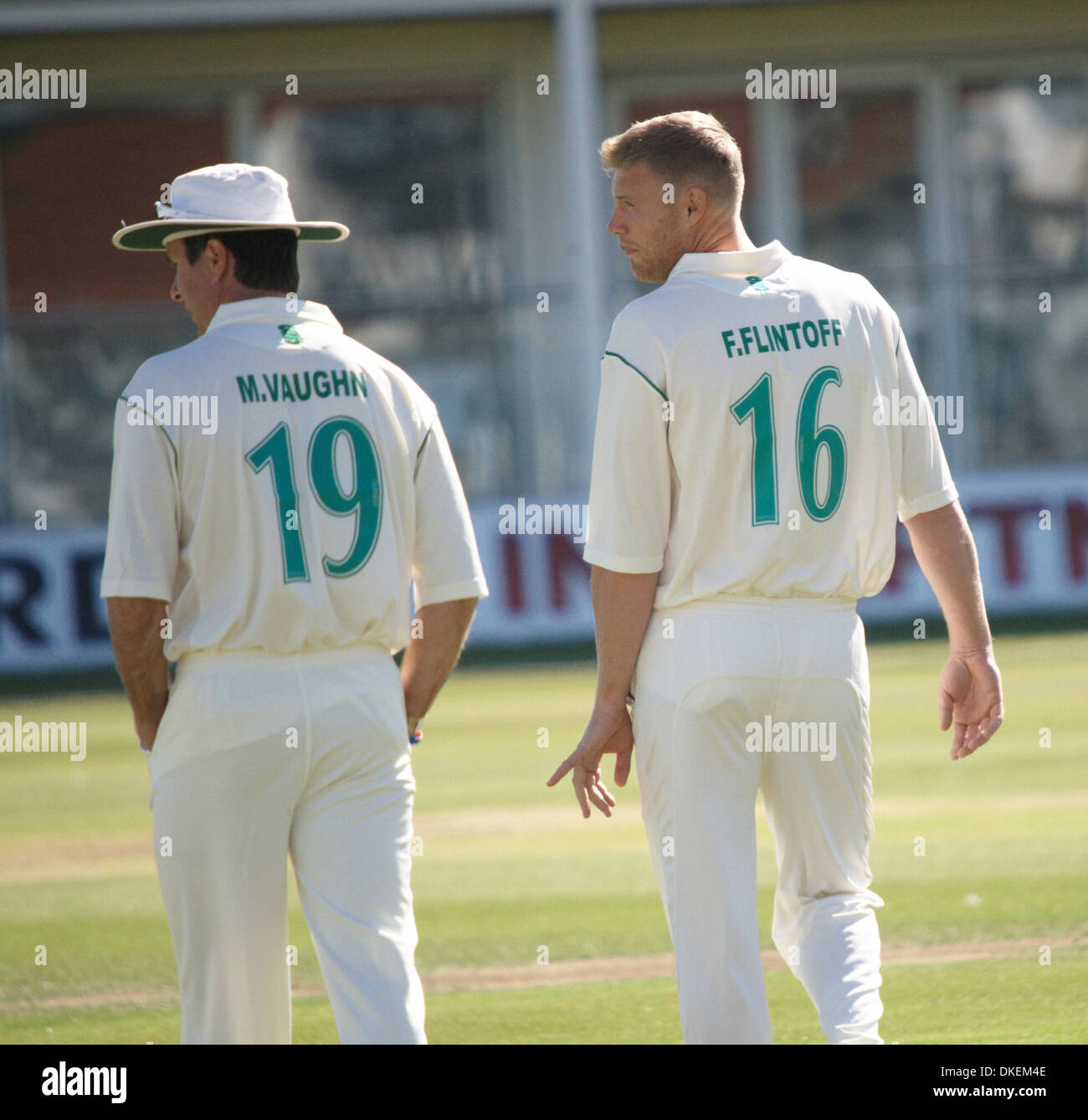 Michael Vaughan und Freddie Flintoff Chris Evans Children In Need Cricket match mit Bunburys an der Canterbury Canterbury in England Stockfoto