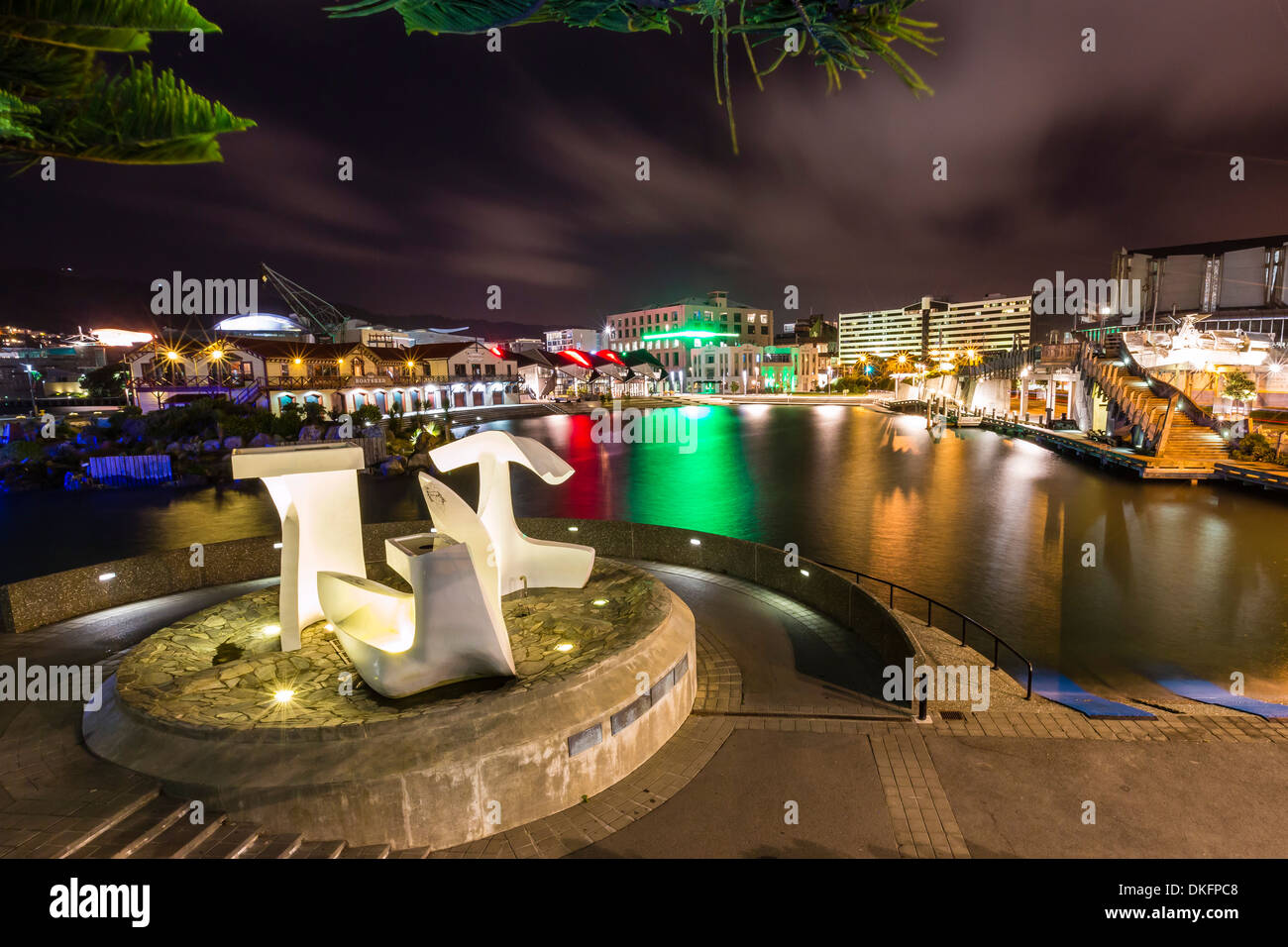 Die Hauptstadt von Wellington, Hafen bei Nacht, North Island, Neuseeland, Pazifik Stockfoto