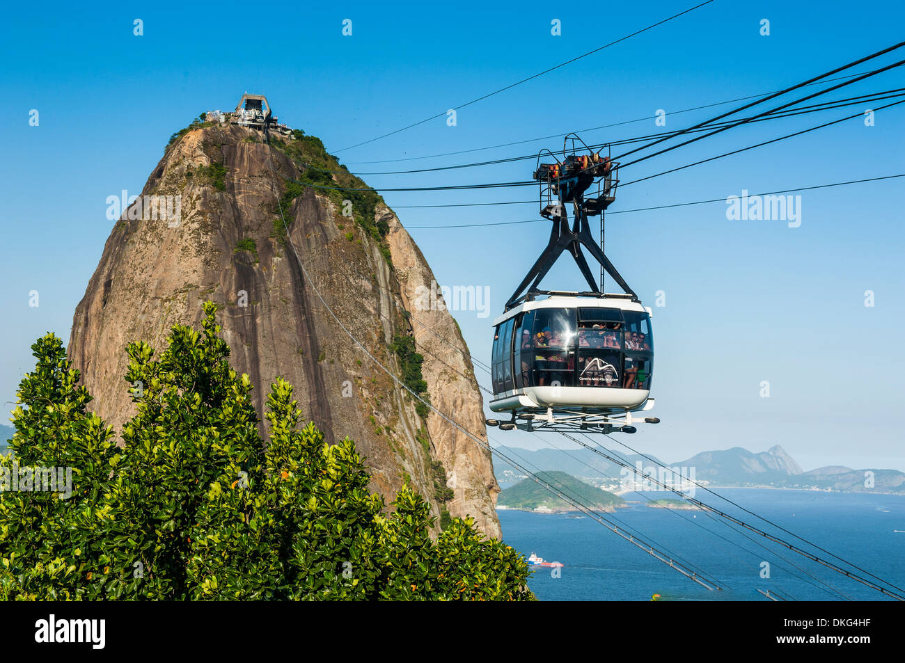 Berühmte Seilbahn auf den Zuckerhut in Rio De Janeiro, Brasilien, Südamerika Stockfoto