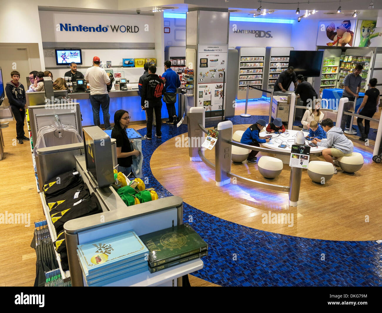 Nintendo World Store Interieur, Rockefeller Center, NYC, USA Stockfoto