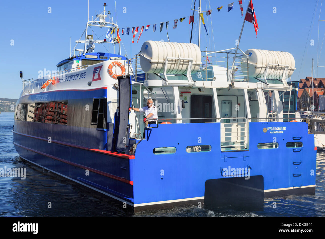 Touristen-Fjord-Sightseeing cruise Boot Segeln im Hafen Vågen, Bergen, Hordaland, Norwegen, Skandinavien, Europa Stockfoto