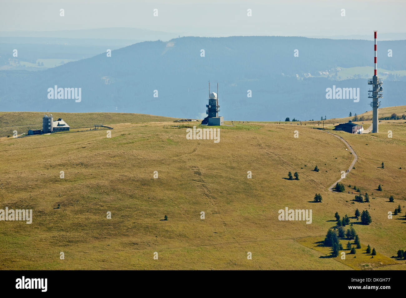 Wetterradar und Radio Turm am Feldberg, Baden-Württemberg, Deutschland ...