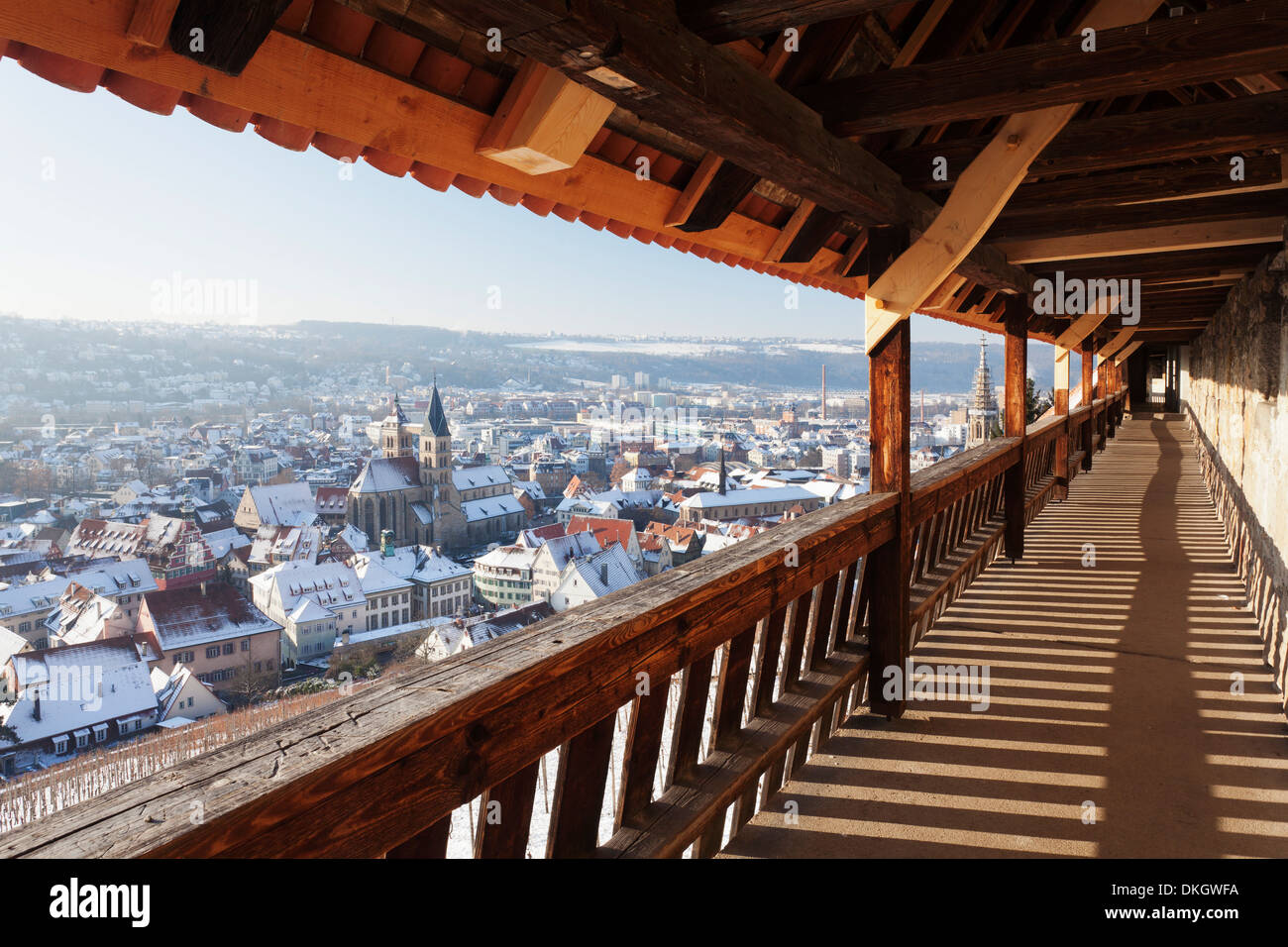 Vogelperspektive Blick von der Burg von der alten Stadt Esslingen im Winter, Baden-Wurttemberg, Deutschland, Europa Stockfoto