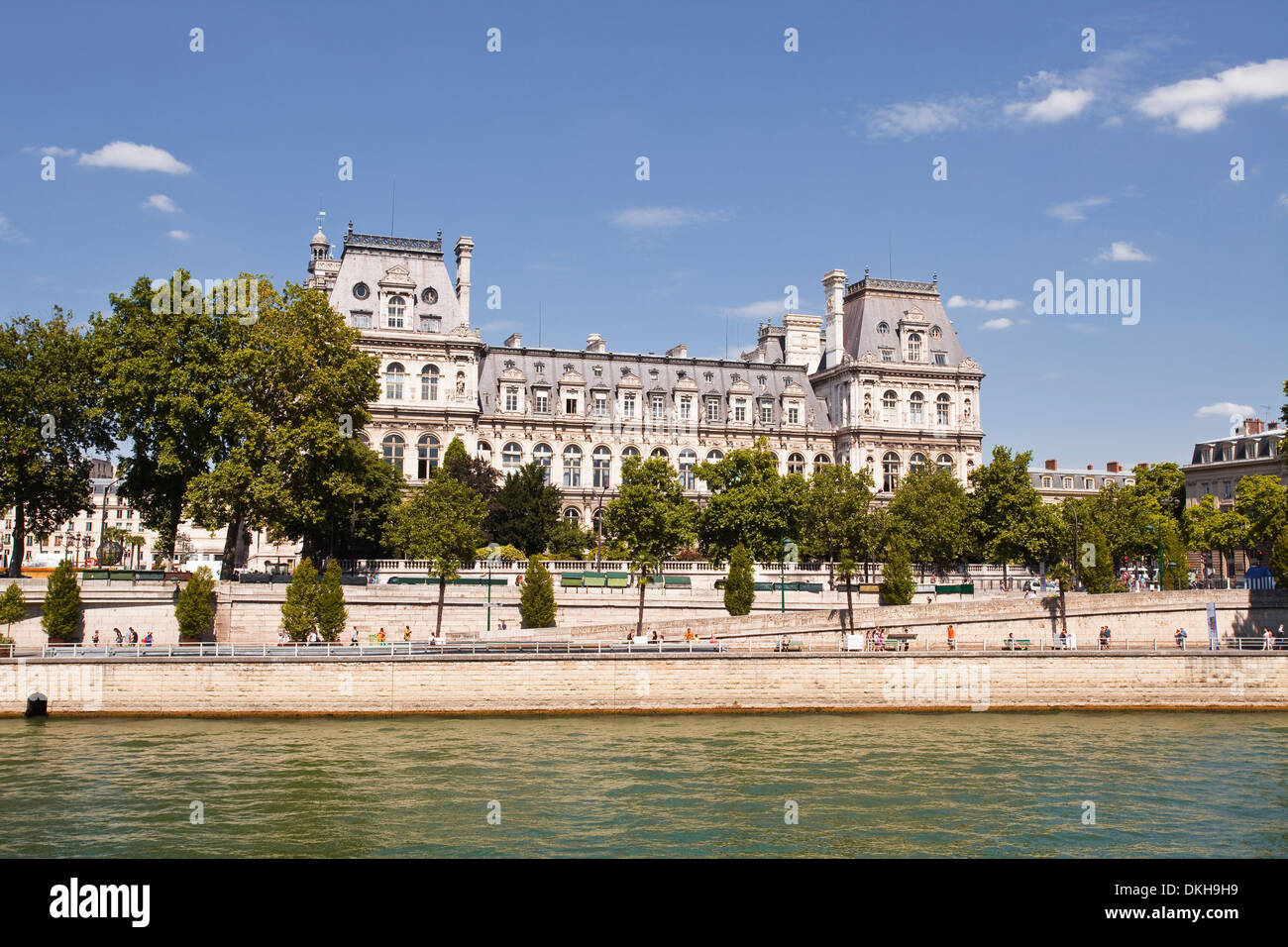 Hotel de Ville an den Ufern des Flusses Seine, Paris, Frankreich, Europa Stockfoto
