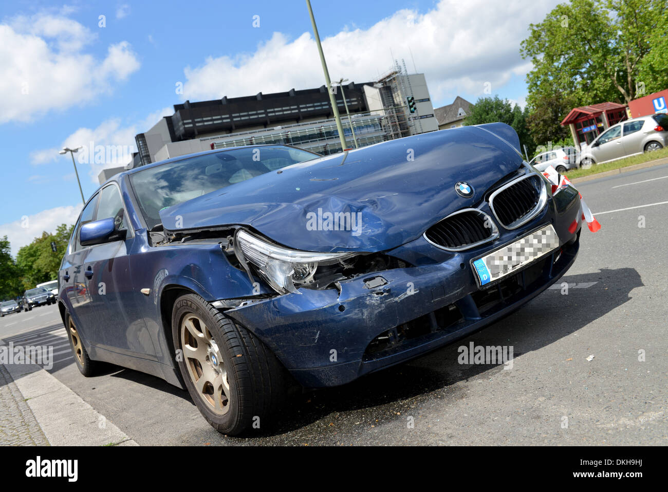 Berlin-Deutschland-Kfz-Schaden an der Karosserie Unfall Auto Blechschaden Stockfoto