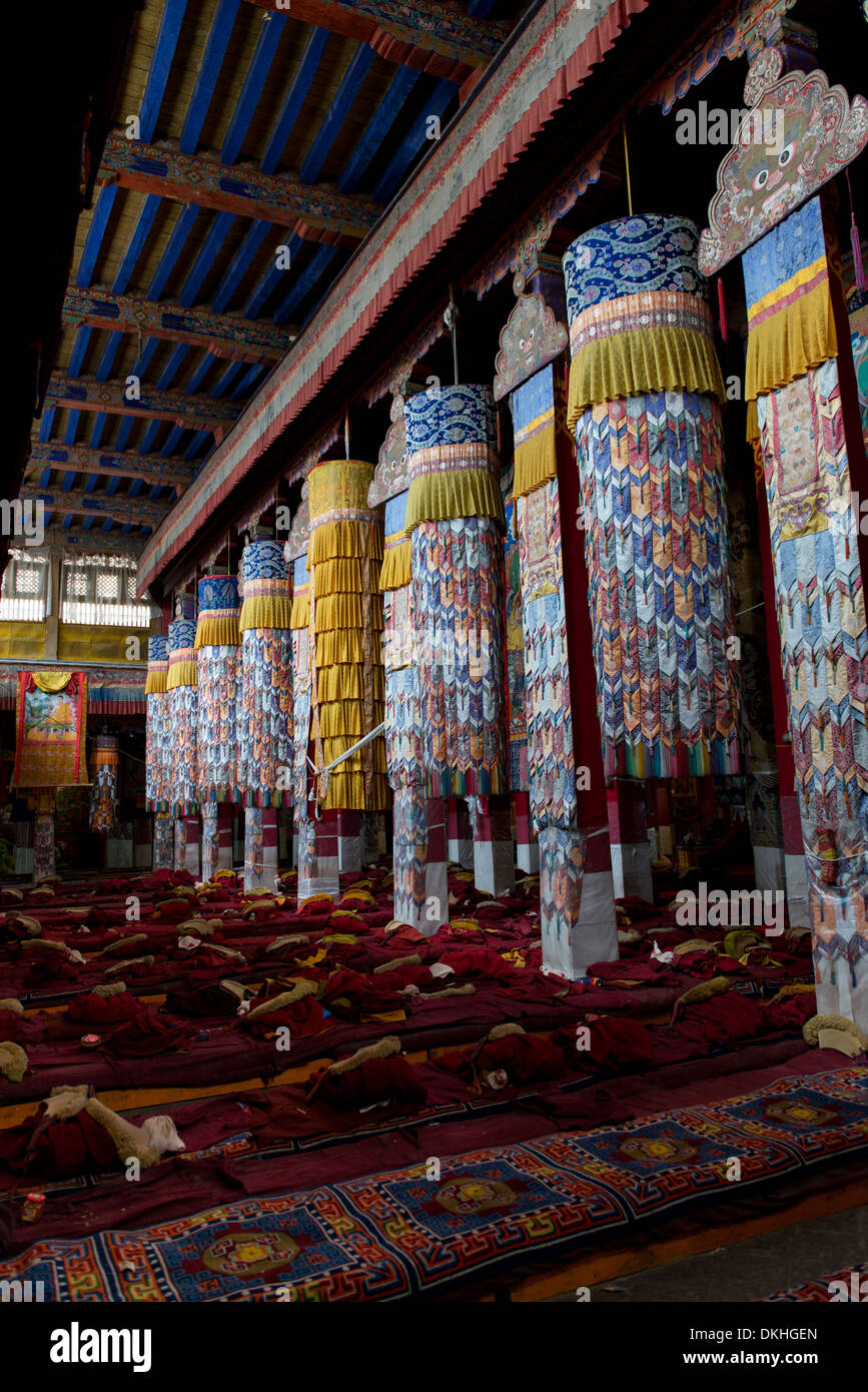 Innenräume der großen Montagehalle in Drepung-Kloster, Lhasa, Tibet, China Stockfoto