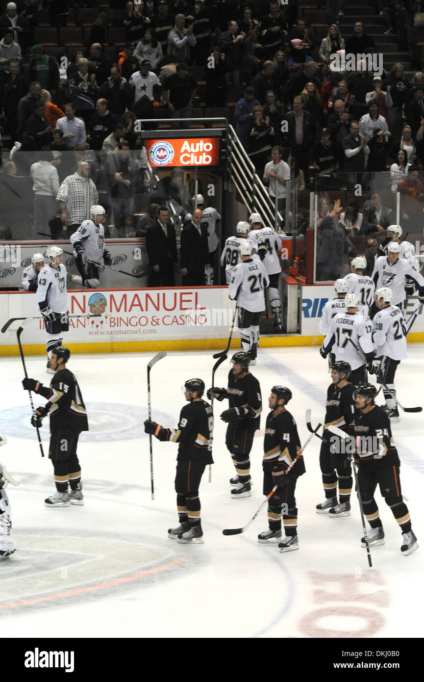 19. November 2009 - schlagen Anaheim, Kalifornien, USA - NHL Hockey - The Anaheim Ducks die Tampa Bay Lightning 4, 3 in der Overtime. (Kredit-Bild: © Scott Mitchell/ZUMA Press) Stockfoto