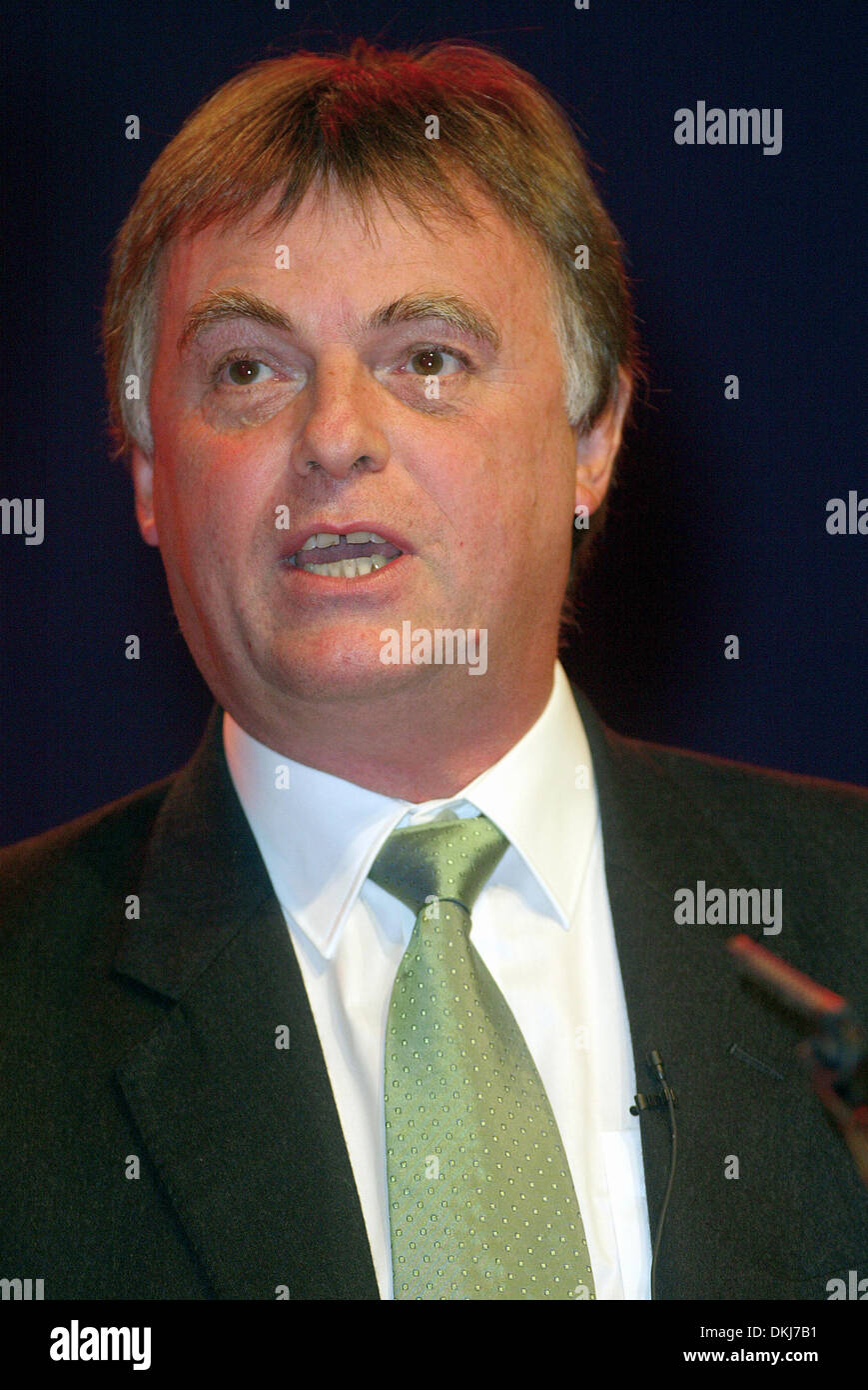 ANDREW SMITH MP. SEC FÜR ARBEIT & RENTEN. TLABOUR PARTY KONFERENZ 2002.LABOUR PARTY KONFERENZ 2002.03/10/2002.DI198. BILDNACHWEIS: ALLSTAR / Stockfoto