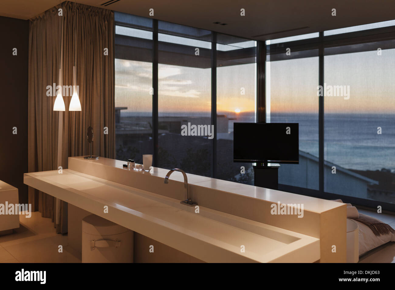 Bedroom Sink Stockfotos Bedroom Sink Bilder Alamy