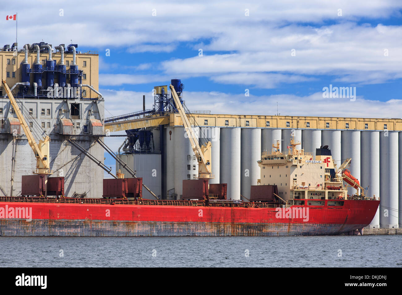 Cargo Schiff laden Korn, Thunder Bay, Ontario, Kanada Stockfoto