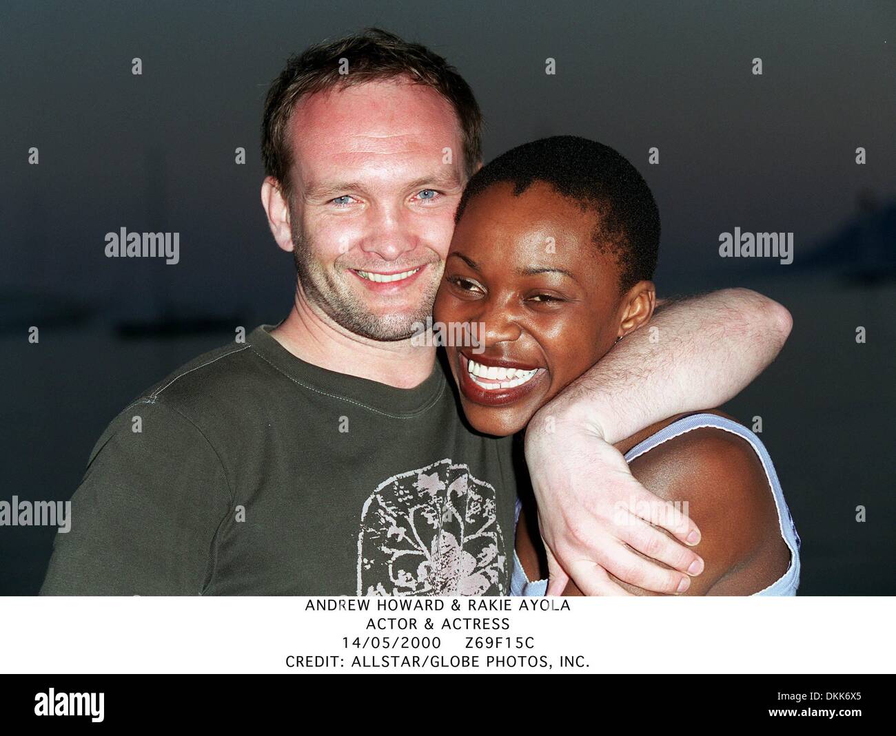 14. Mai 2000 - ANDREW HOWARD & RAKIE AYOLA. SCHAUSPIELER & ACTRESS.14/05/2000.Z69F15C. CREDIT: (Kredit-Bild: © Globe Photos/ZUMAPRESS.com) Stockfoto