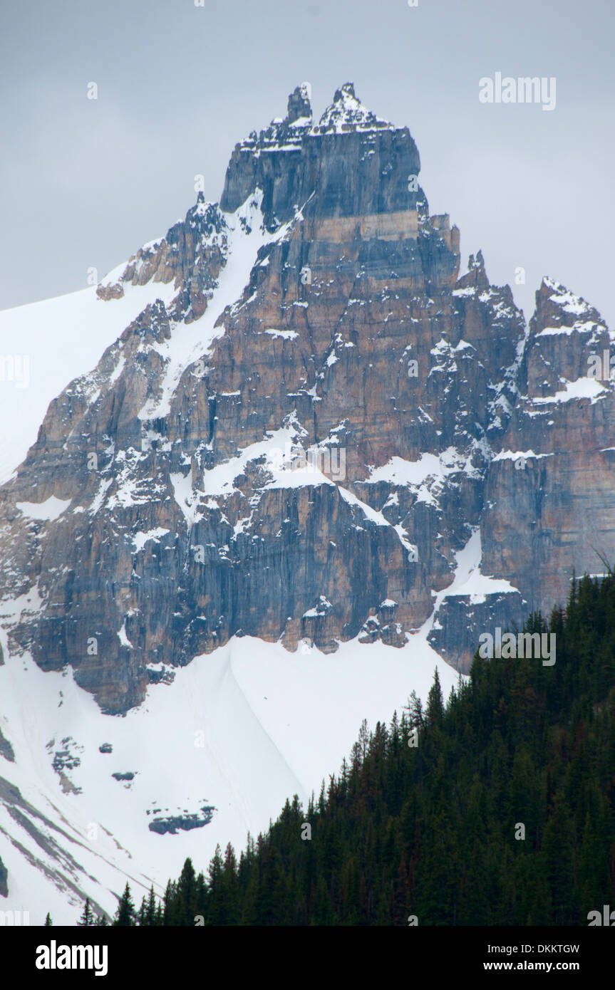 Kathedrale Klippen von Sherbrooke See, Yoho Nationalpark, Britisch-Kolumbien, Kanada Stockfoto