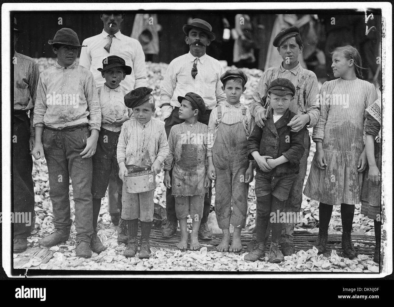 All dies sind Garnelen Kommissionierer. Jüngste im Foto sind 5 und 8 Jahre alt. Biloxi, Mississippi 523393 Stockfoto