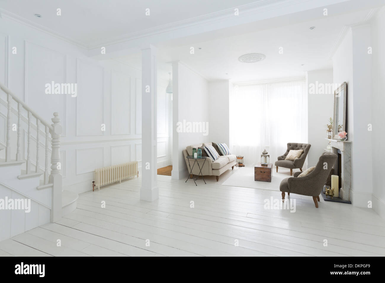 Möbel in weiß Wohnzimmer Stockfoto