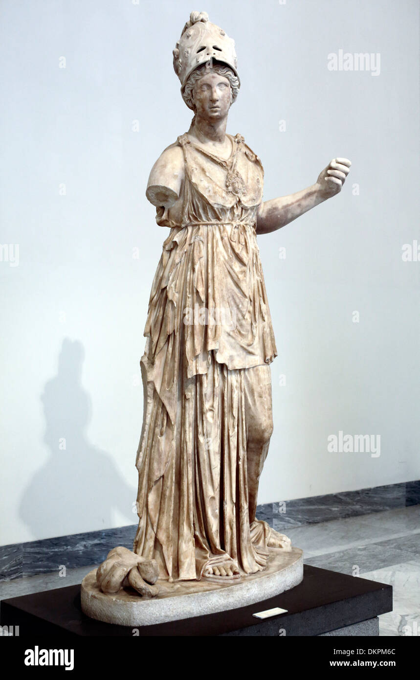Statue der Minerva (2. Jahrhundert), das Archäologische Nationalmuseum Neapel, Kampanien, Italien Stockfoto