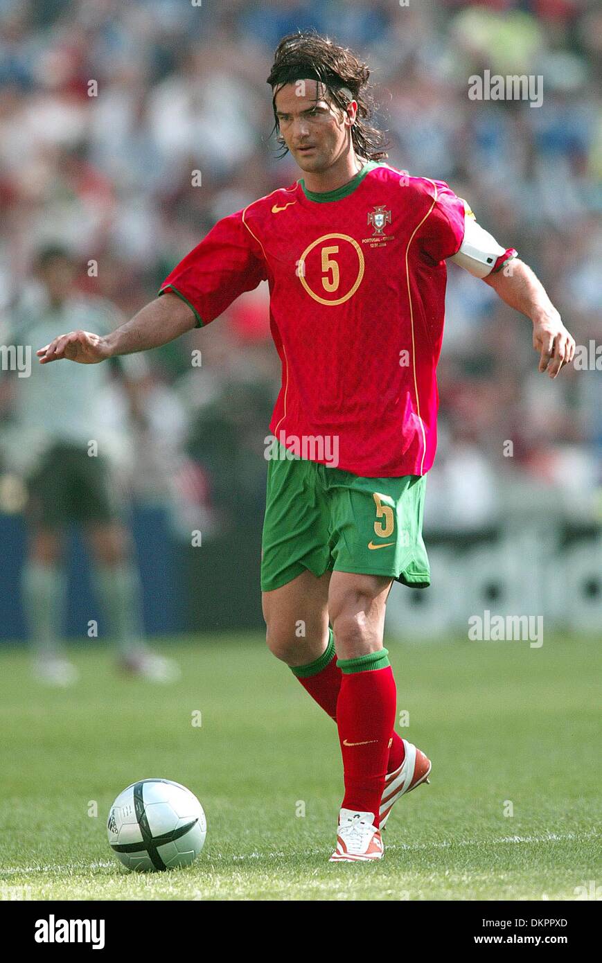 FERNANDO COUTO. Portugal. PORTUGAL V GRIECHENLAND. DRAGAO, PORTO, PORTUGAL.13/06/2004.DIF23495. K47873. VORSCHAU WM 2006 Stockfoto