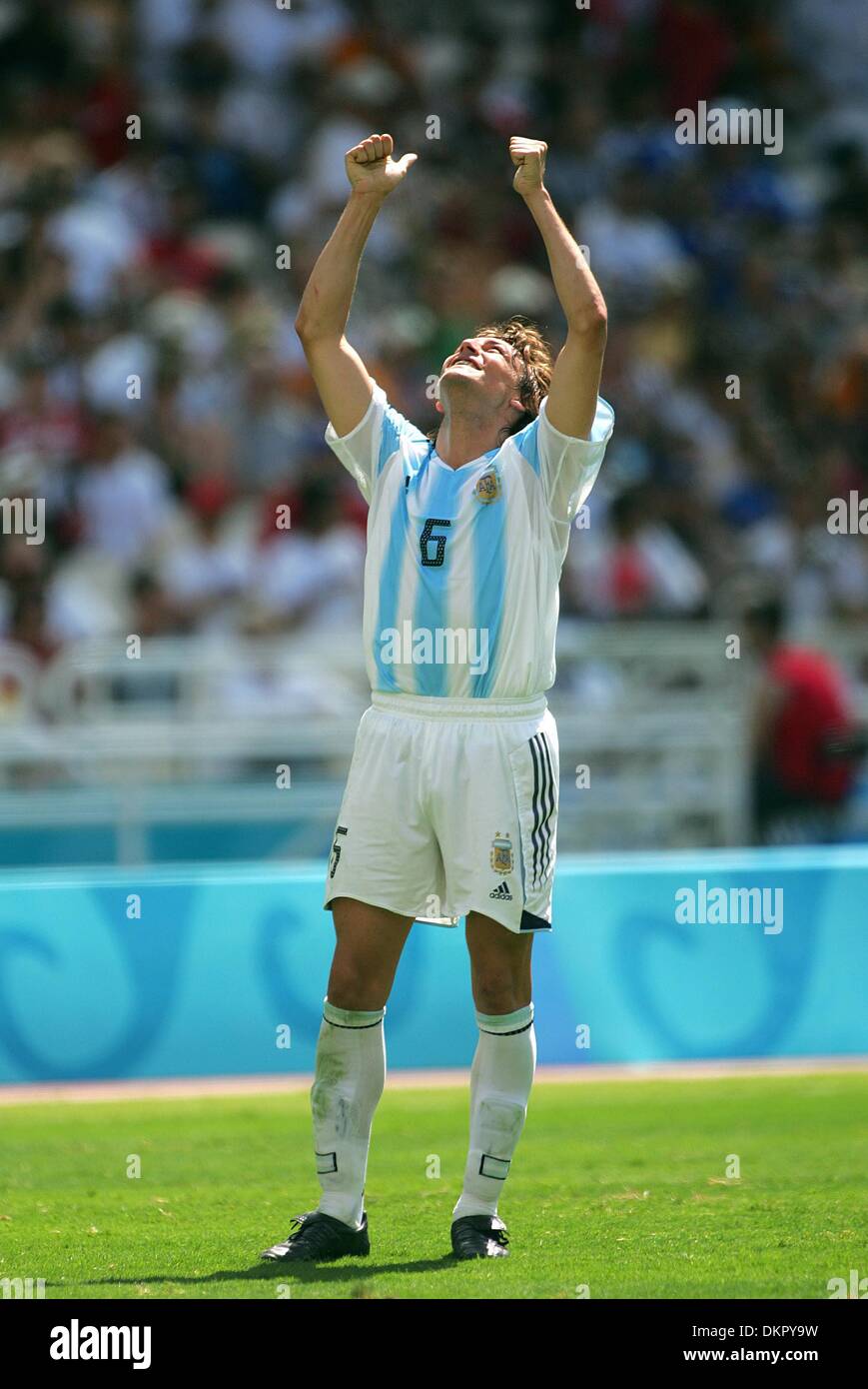 GABRIEL HEINZE. Argentinien. ARGENTINIEN V PARAGUAY. OLYMPIASTADION, ATHEN, GREECE.28/08/2004.DIH28811. K47872. WELT CUP PREWIEW 2006 Stockfoto