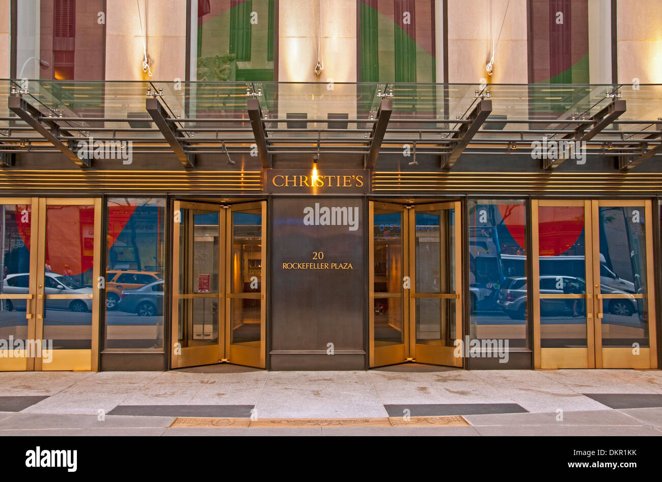 Amerika-Auktion Auktionatoren Christie Christies Stadt Eingabebereich Foyer vordere Eingangstür Manhattan Midtown North America Plaza Stockfoto