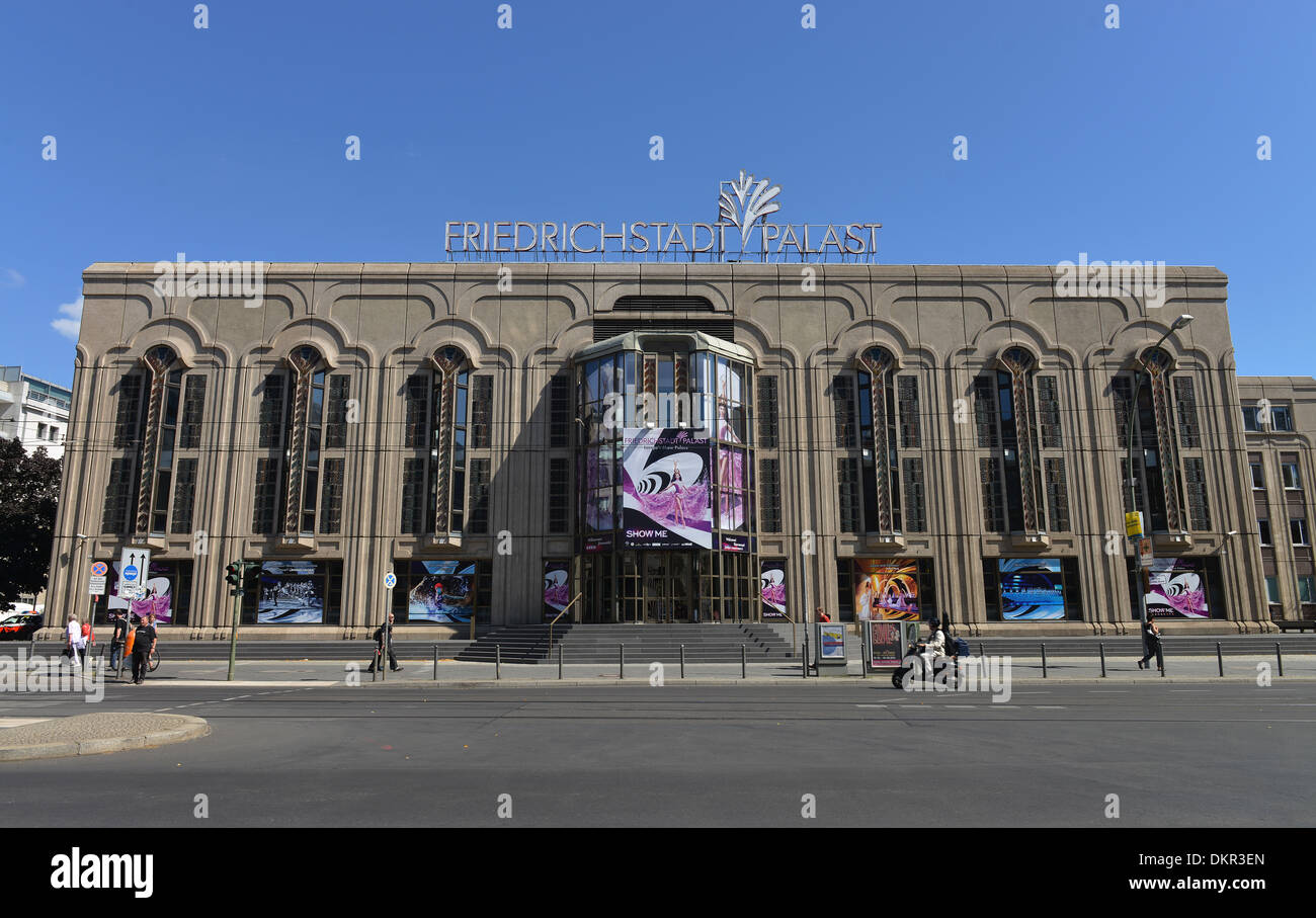 Friedrichstadtpalast, Friedrichstraße, Berlin, Deutschland Stockfoto