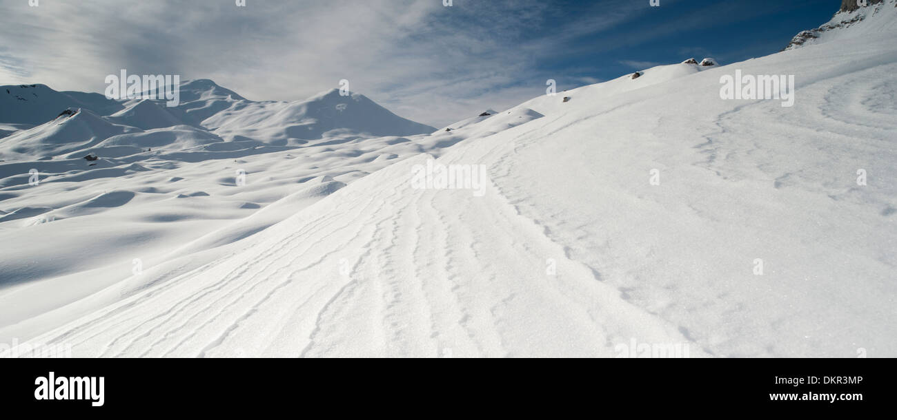 Alpen Alpen Eis Berge Rätikon Graubünden Graubünden kalten verschneiten verschneiten Neuschnee Schweiz St. Antönien Stockfoto