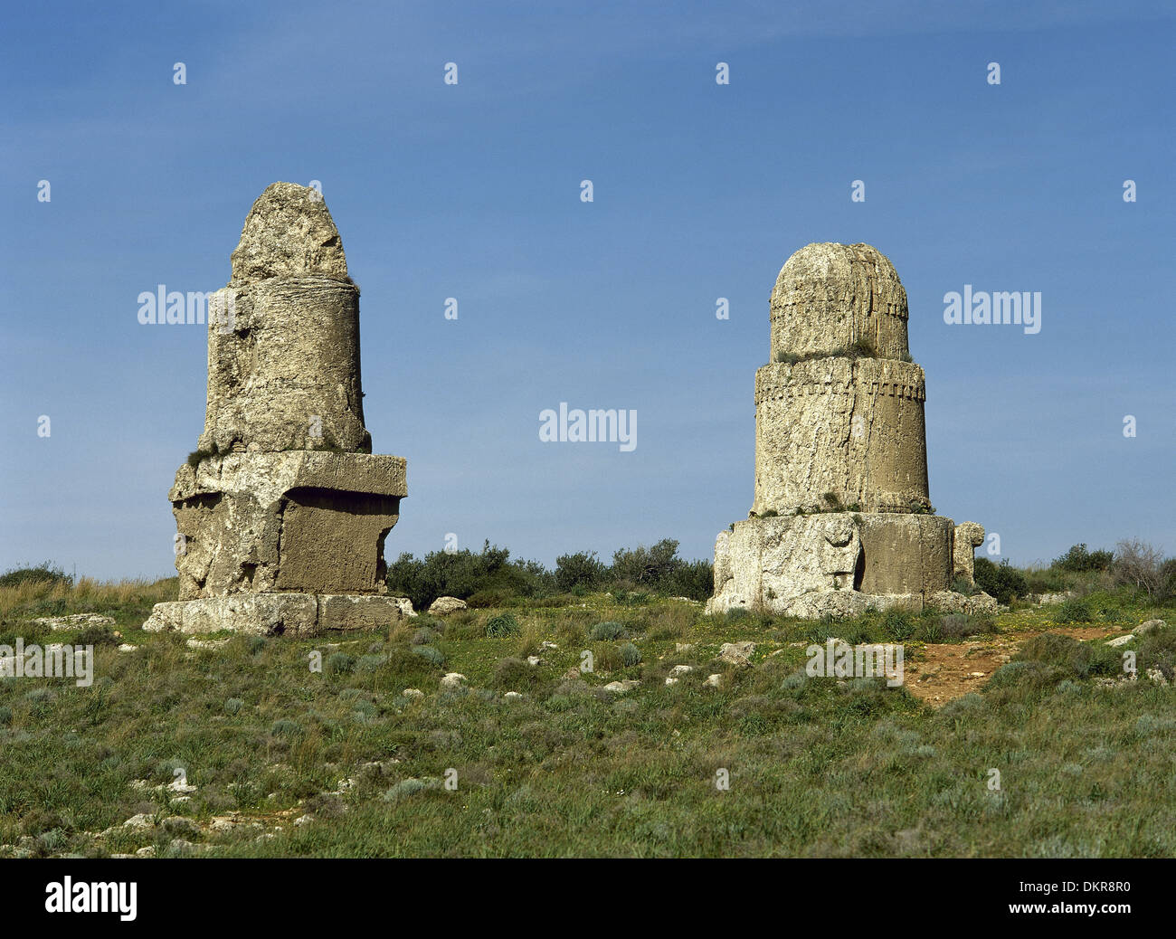 Syrien. Amrit oder Marathos. Antike phönizische Stadt. d 'al Maghazil' oder die Spindeln. Stockfoto