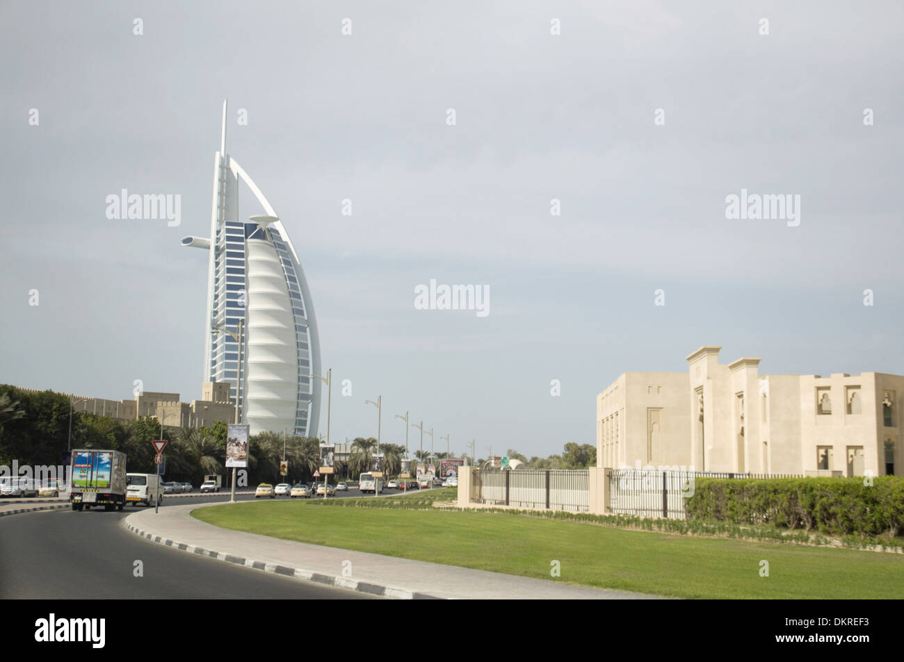 Burj Al Arab (Turm der Araber) ist ein Luxushotel in Dubai, Vereinigte Arabische Emirate. Stockfoto
